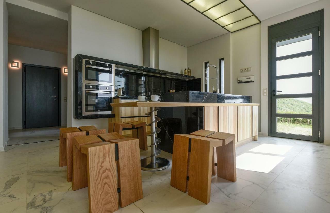 Landmark - Ορόσημο Verga Kalamata Extérieur photo